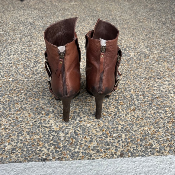 VIC MATIE Brown Leather High Heel Ankle Bootie EU 38 - Picture 11 of 13